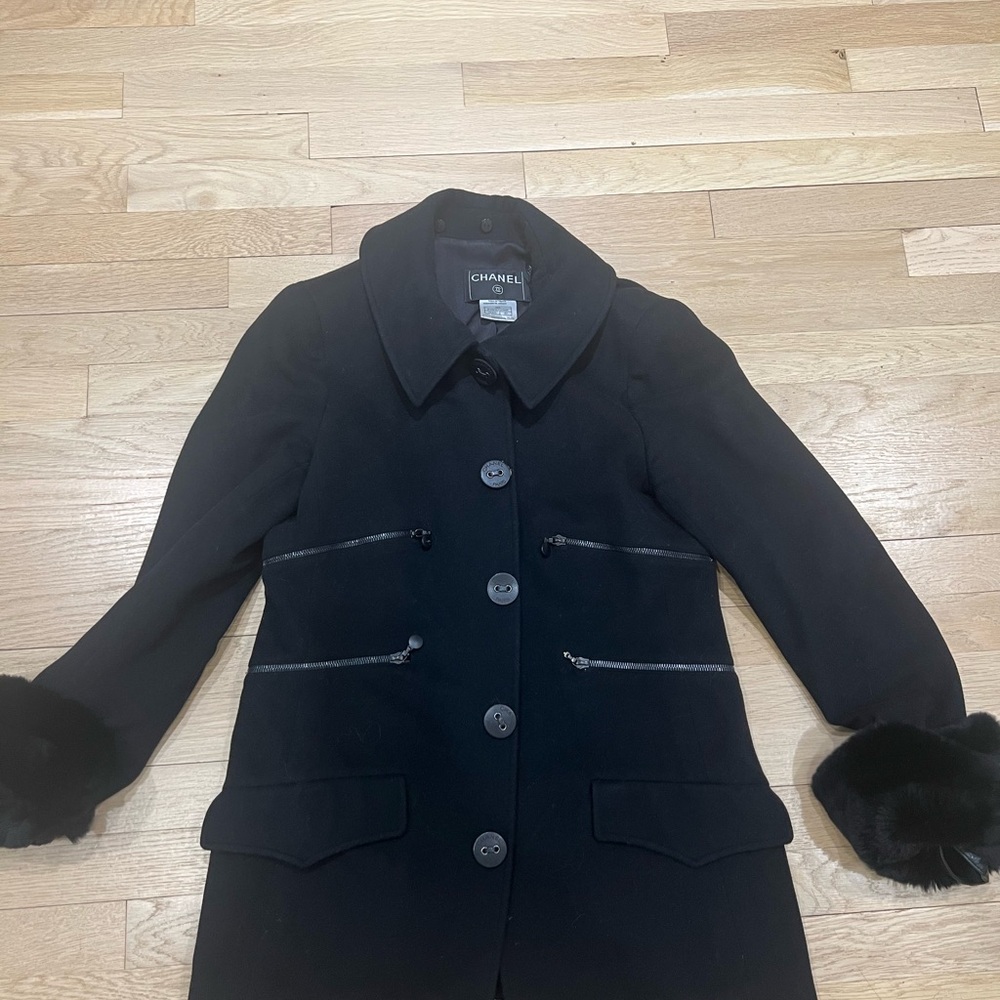 CHANEL Black cashmere Pea Coat with Fur removable Cuffs 42 size Small 4/6
